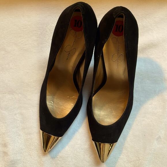 Jessica Simpson Black Suede Leather Gold Tipped Heels. 10 - Picture 4 of 6